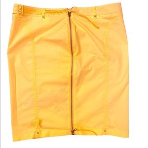 Beautiful yellow skirt